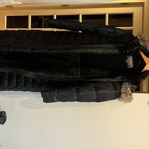 Eddie Bauer Black Puffer Coat with Faux Fur Trim